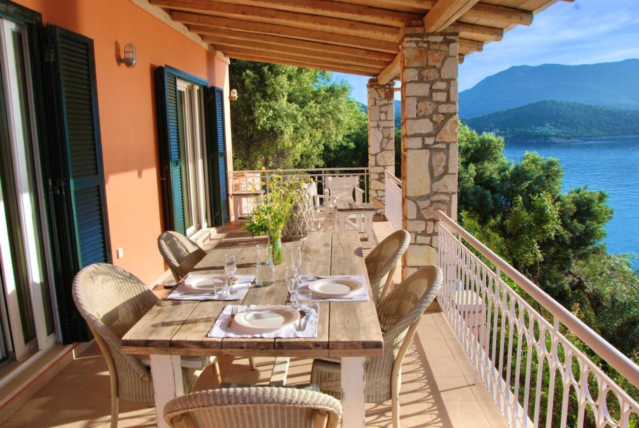 Villa Nautique - Waterfront Sivota  Exterior photo