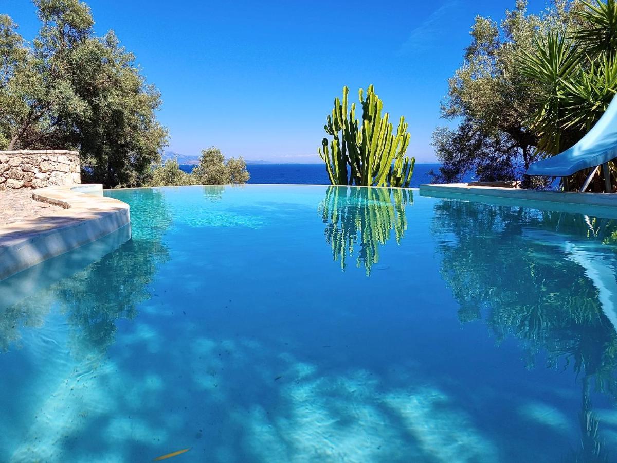 Villa Nautique - Waterfront Sivota  Exterior photo